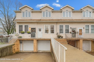 465 Amherst Ave, Staten Island, NY 10306
