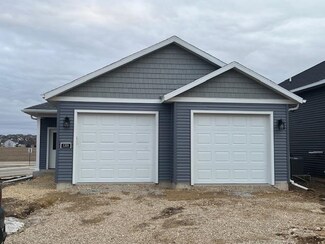 1201 Tivoli Cir, Oregon, WI 53575