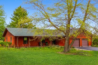 14718 Mansion Heights Dr, Harvard, IL 60033