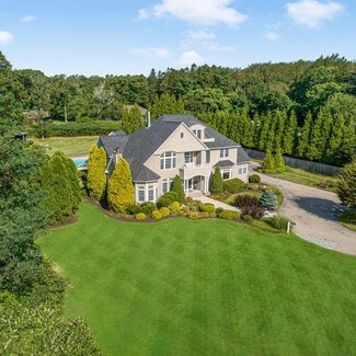 383 Ocean Rd, Narragansett, RI 02882