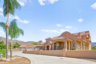 7419 Via Deldene, Highland, CA 92346