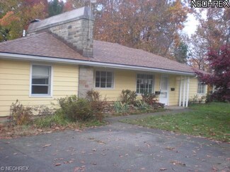 531 Winfield Way, Akron, OH 44303