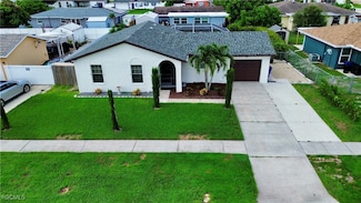 947 Jolly Rd, North Fort Myers, FL 33903