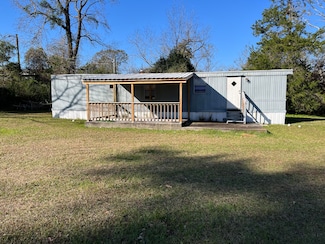109 Ellis St, Leesville, LA 71446