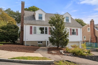 5 Peck Ave, Arlington, MA 02476