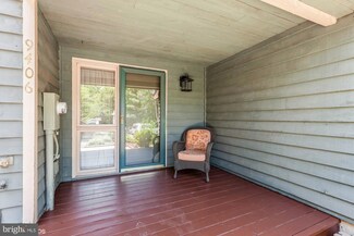 9406 Clocktower Ln, Columbia, MD 21046