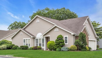 143 Sylvan Lake Blvd, Bayville, NJ 08721