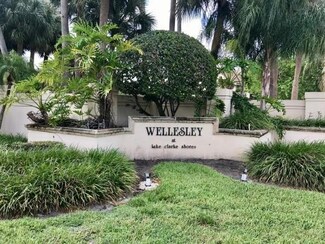 8141 Bridgewater Ct Unit B, West Palm Beach, FL 33406