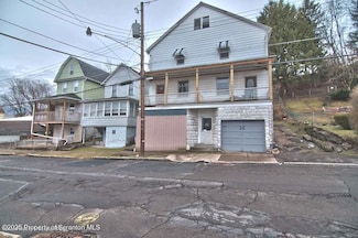 34 Simon Block Ave, Hanover Township, PA 18706