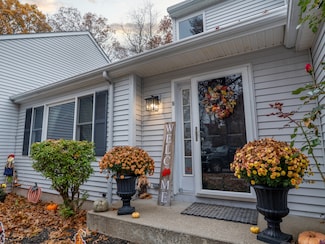 5 Windy Ridge Place Unit 5, Waterford, CT 06385