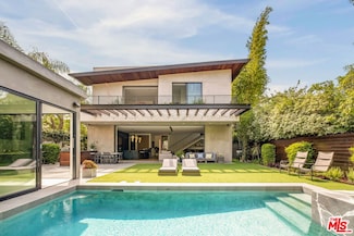 10330 Calvin Ave, Los Angeles, CA 90025