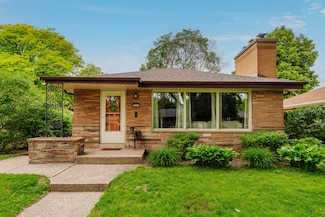 2223 N 107th St, Milwaukee, WI 53226