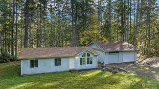 8388 Jeffery Ln NW, Silverdale, WA 98383