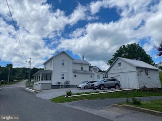 104 Dogwood, Franklin, WV 26807