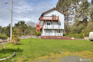 2691 State Route 109, Ocean Shores, WA 98569