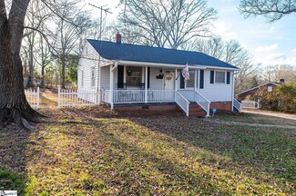 107 Meeks Dr, Belton, SC 29627
