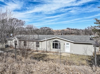1737 Ithaca Ave, Mondamin, IA 51557