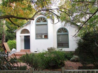 54 Watkins Ave, Atherton, CA 94027