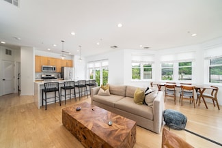 1200 Grand St Unit 314, Hoboken, NJ 07030