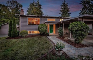 20404 3rd Ave S, Des Moines, WA 98198