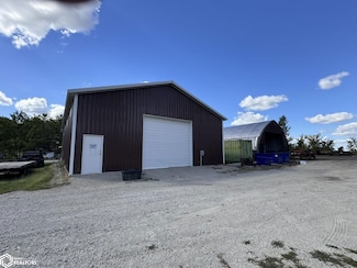 205 N 4th St, van Wert, IA 50262