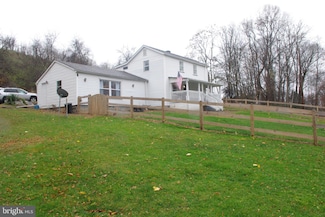 13467 Round Top Rd, Hancock, MD 21750