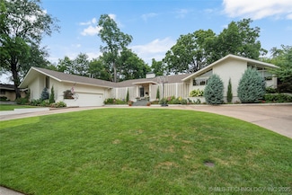 2869 E 34th St, Tulsa, OK 74105
