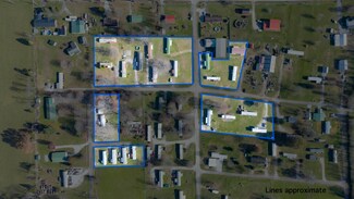 15 Carter Gregory, Monticello, KY 42633