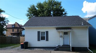 908 School St, New Brighton, PA 15066