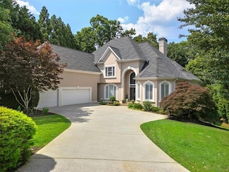 9745 Autry Falls Dr, Alpharetta, GA 30022