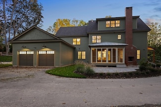 14 Dexter Ln Unit A, Newburyport, MA 01950