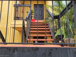 2915 Winkler Ave Unit 810, Fort Myers, FL 33916