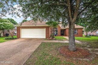 149 Creekside Dr, Canton, MS 39046