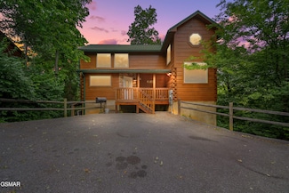 430 Mountain Alpine Way, Pigeon Forge, TN 37863