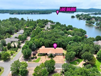 24 Excelso Ln, Hot Springs Village, AR 71909
