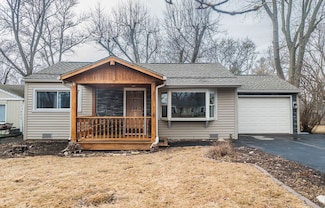 37058 N Bernice Dr, Lake Villa, IL 60046