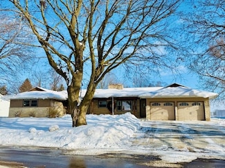 726 28th Ave, Monroe, WI 53566