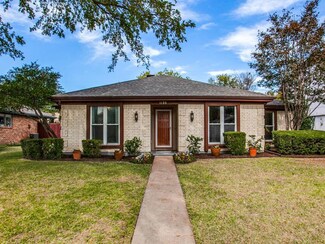 1135 Midway Dr, Richardson, TX 75081