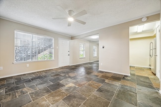 3131 Southwest Fwy Unit C32, Houston, TX 77098