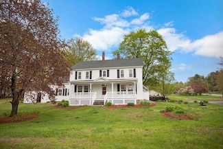 41 Center St, Goffstown, NH 03045