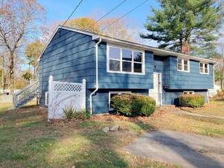 15 Martin St, Brockton, MA 02302