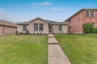 2455 Mallory Ln, Lancaster, TX 75134