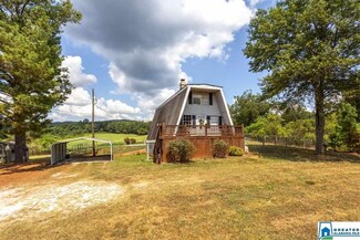 2195 Dearmanville Rd, Anniston, AL 36207