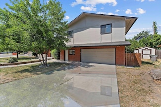 6322 W Lucky Ln, Boise, ID 83703