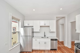 41 Dix St Unit 2, Dorchester, MA 02122