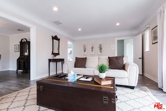 829 S Norton Ave, Los Angeles, CA 90005