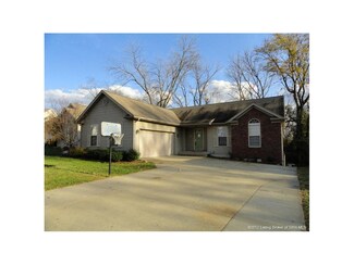 1505 High Meadow Rd, Jeffersonville, IN 47130