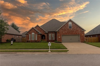 271 Greenfield Ave, Farmington, AR 72730