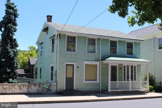 307 E Market St, Marietta, PA 17547