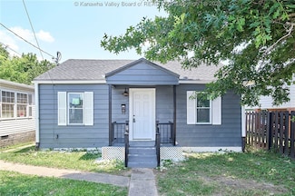 508 19th St, Dunbar, WV 25064